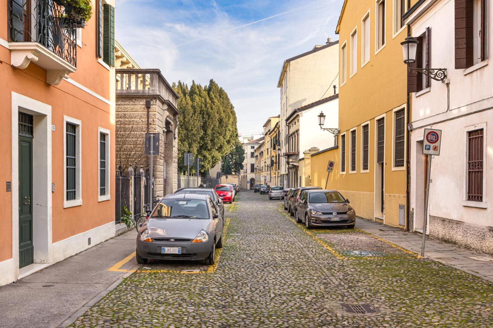 Domus Color Padova